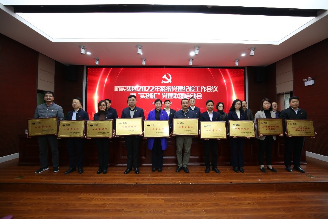 岳和我厨房做爽死我了A片视频